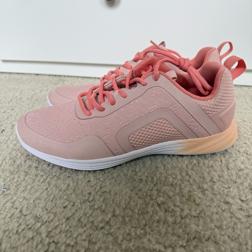 Vionic Jojo Mesh Lace-Up Sneaker Color Rose Size 9